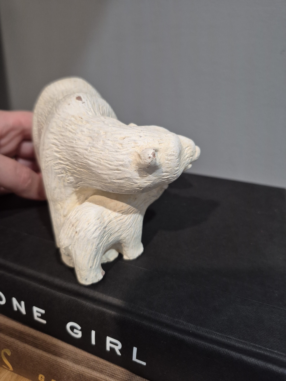 Polar Bear Family Heavy Resin Figurine - Picture 10 of 10